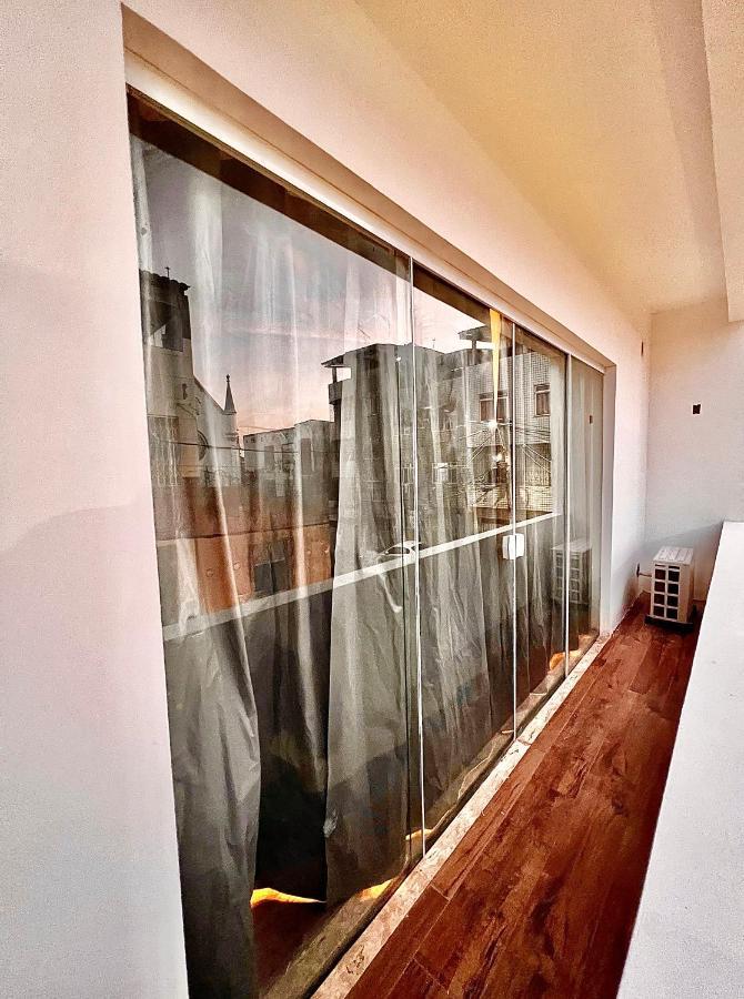 Gadhega'S Hotel Салвадор Екстериор снимка