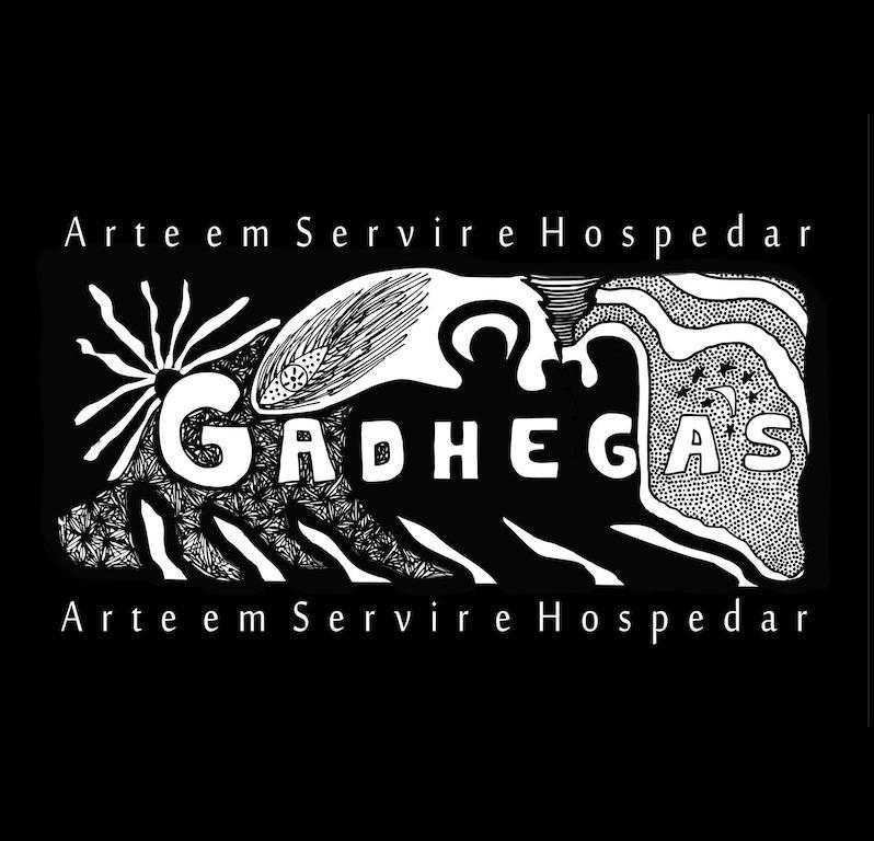 Gadhega'S Hotel Салвадор Екстериор снимка
